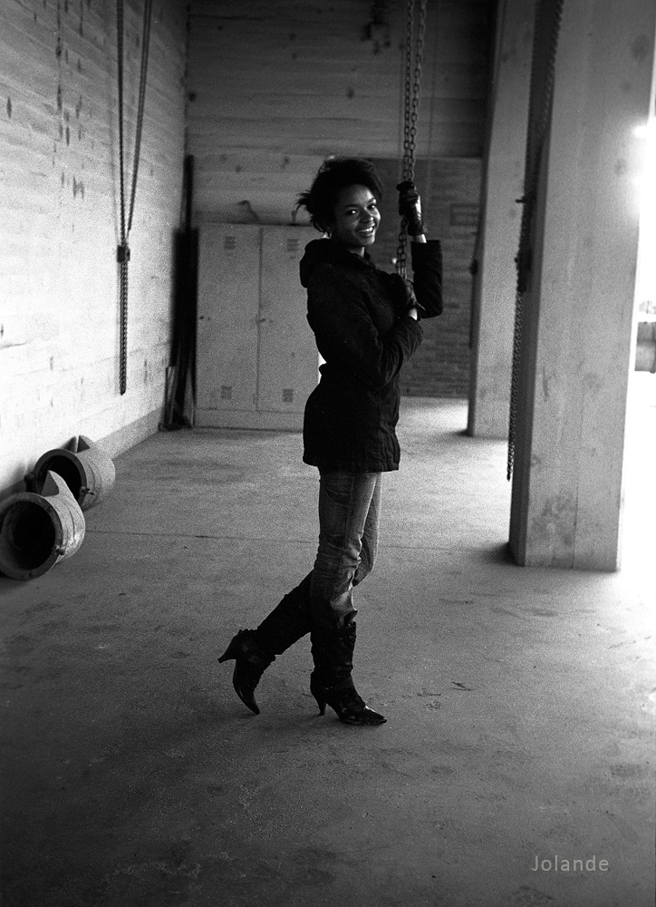 Portrait de Jolande par Piotr Dzumala